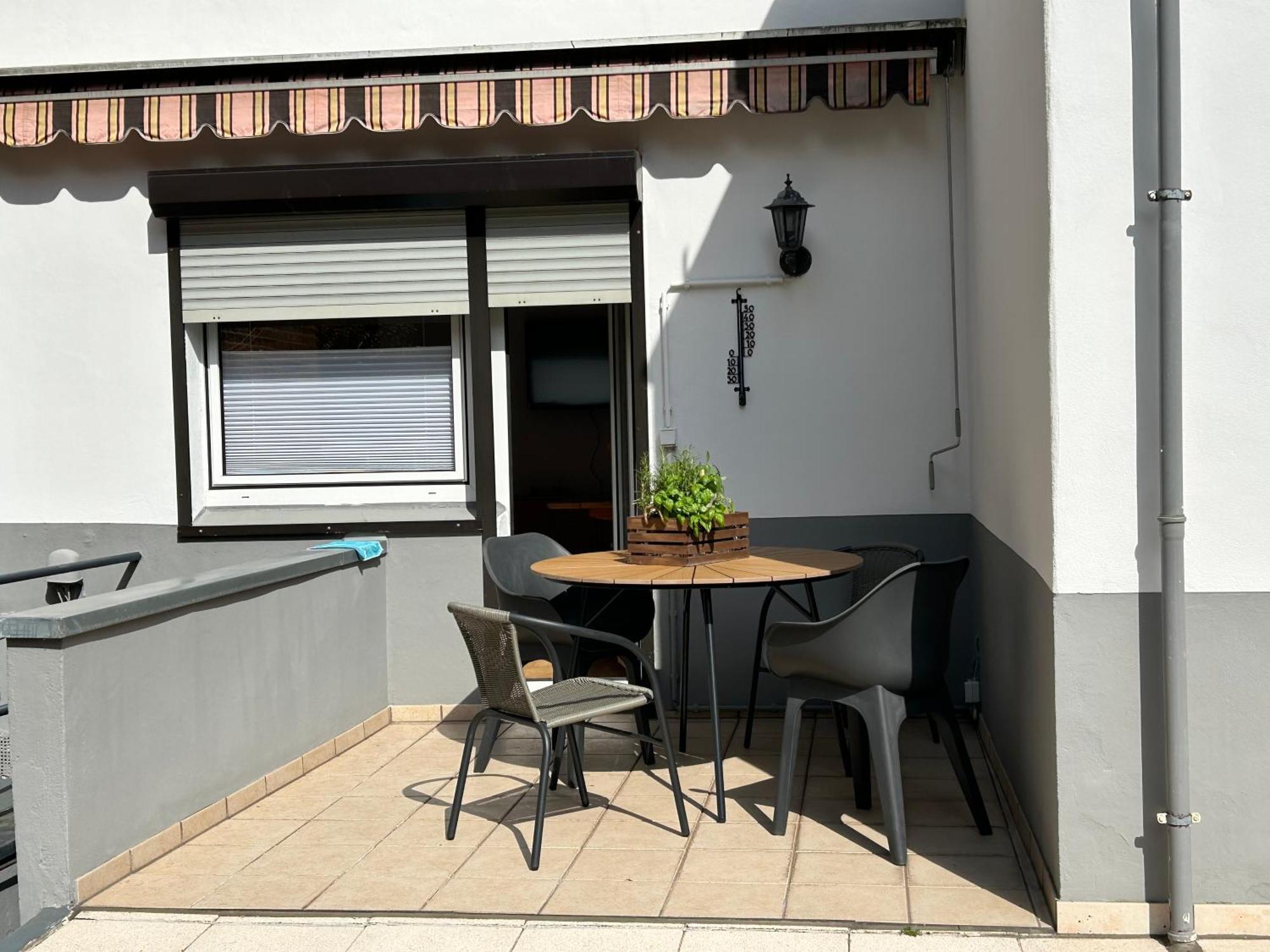 Casa Commodore Naehe Messe Apartment Dusseldorf